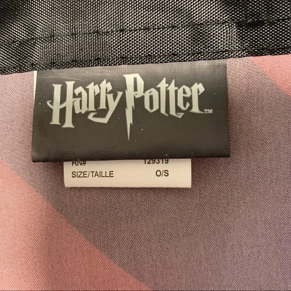 Harry Potter Gryffindor wall flag - Picture 4 of 7